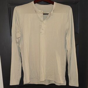 Lululemon Men's Cream Henley Shirt (M)